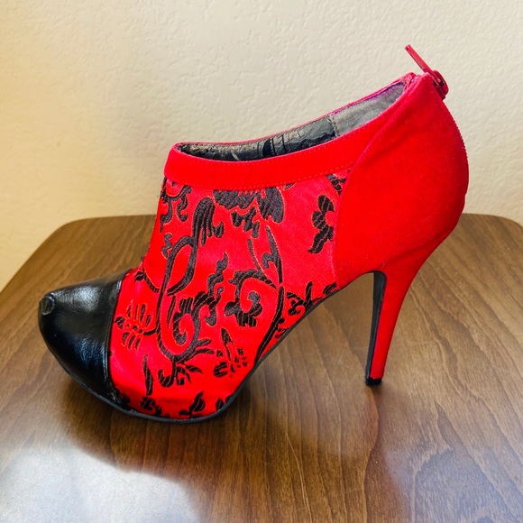 Dollhouse Red Velvety Man Made Material 3.5” Heels - Picture 6 of 7